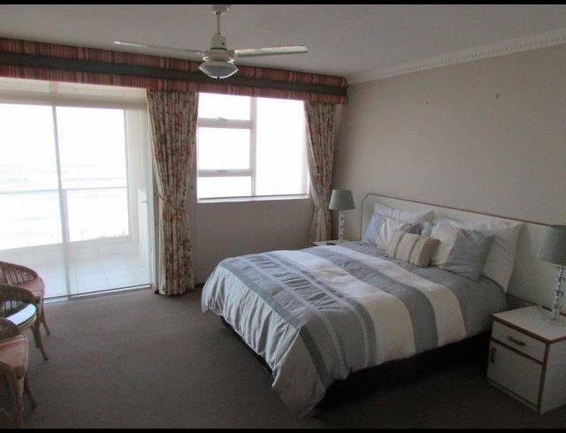 4 BEDROOM APARTMENT FOR SALE IN MANABA BEACH